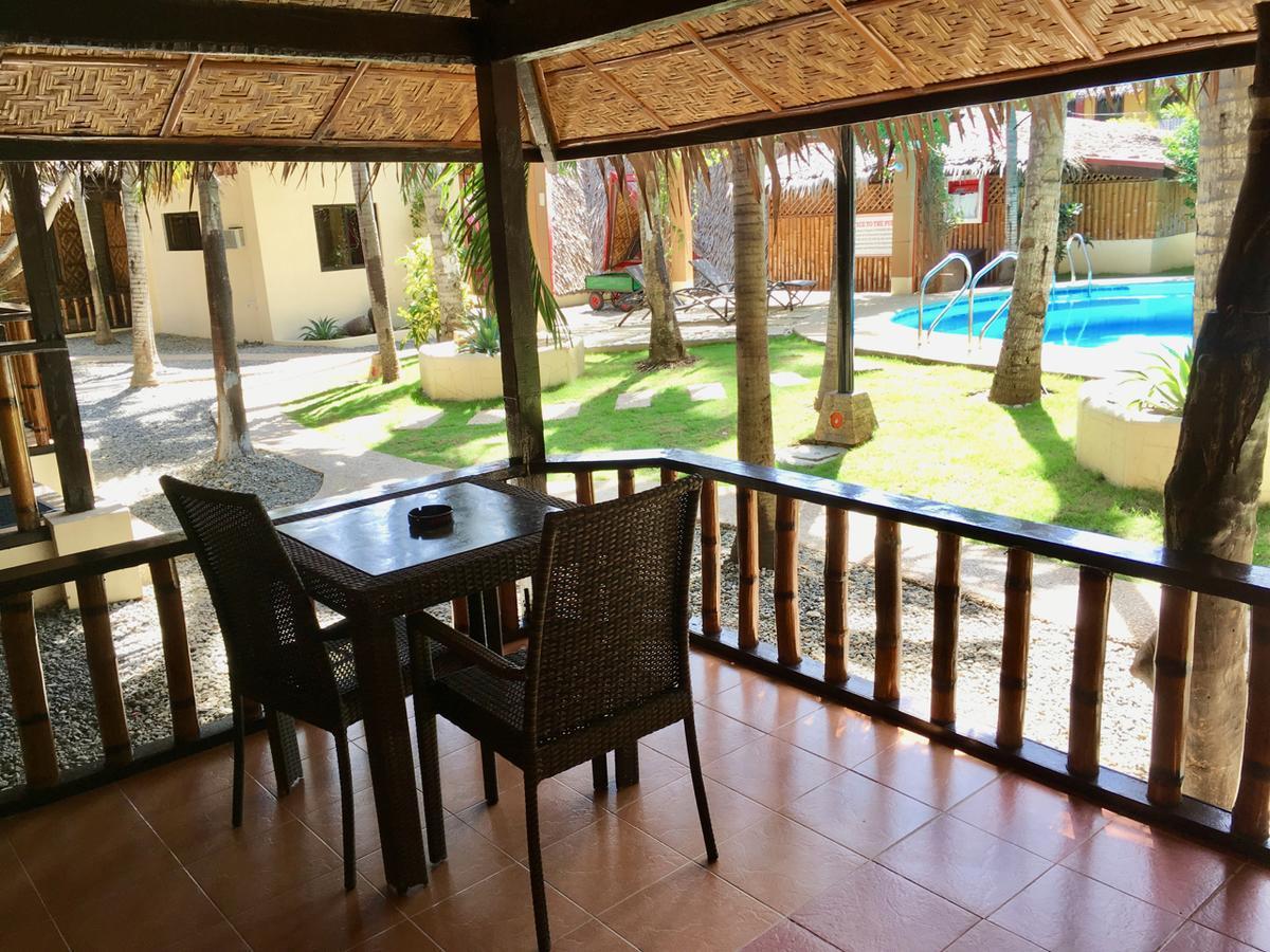 Pyramid Resort Panglao Eksteriør billede