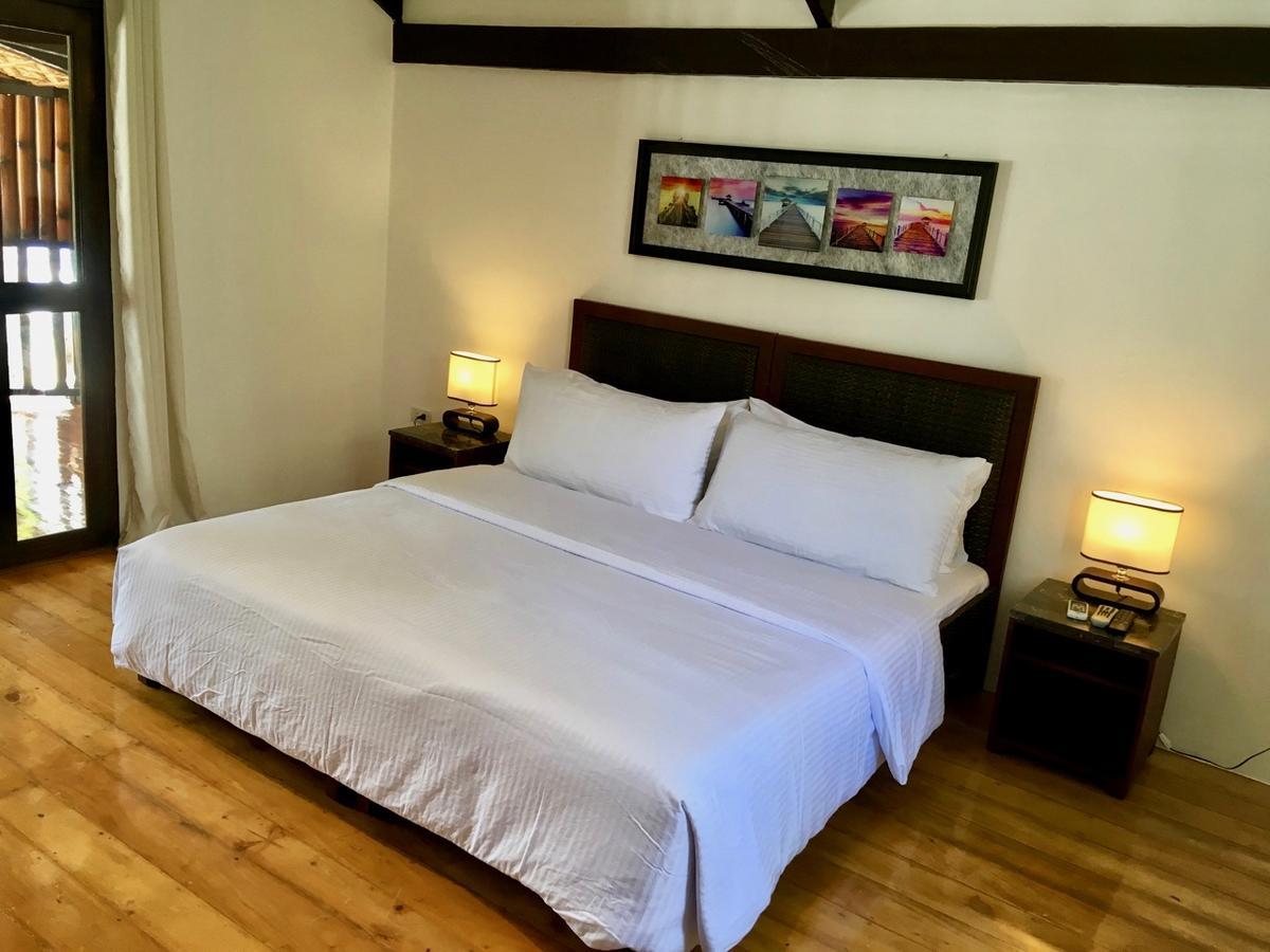Pyramid Resort Panglao Eksteriør billede